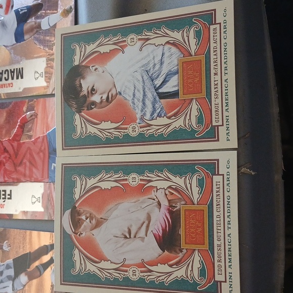 Assorted Sports Trading Cards Collection - Picture 4 of 12